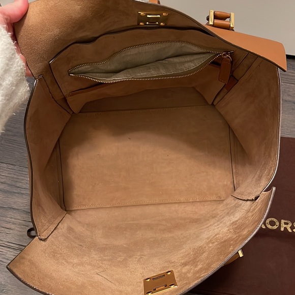 Michael Kors Collection Miranda Tote Bag - Picture 3 of 9